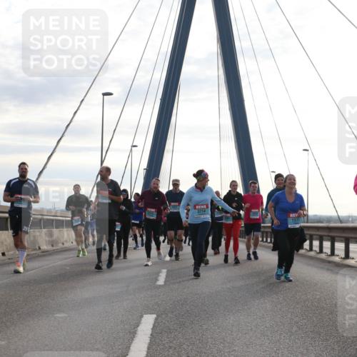 03.10.2024 - Köhlbrandbrückenlauf Jannik Wohlers http://msf.ph/oto/7268985 03.10.2024 09:30:54 Position 1 3714, 1578, 2713 meine-sportfotos.de