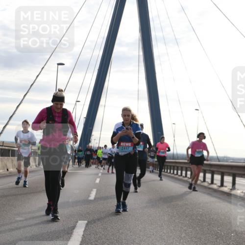 03.10.2024 - Köhlbrandbrückenlauf Jannik Wohlers http://msf.ph/oto/7269598 03.10.2024 09:31:03 Position 1 2417 meine-sportfotos.de