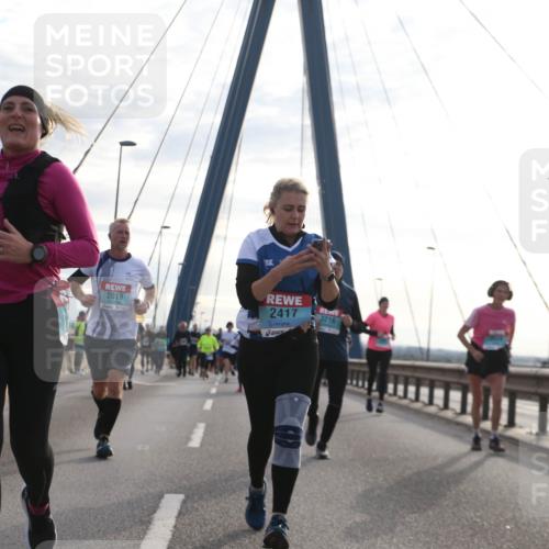 03.10.2024 - Köhlbrandbrückenlauf Jannik Wohlers http://msf.ph/oto/7269648 03.10.2024 09:31:04 Position 1 2019, 2417, 3216 meine-sportfotos.de