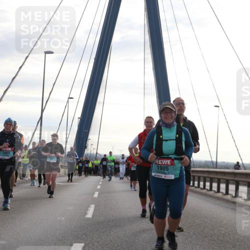 03.10.2024 - Köhlbrandbrückenlauf Jannik Wohlers http://msf.ph/oto/7271784 03.10.2024 09:31:25 Position 1 2469, 1995 meine-sportfotos.de