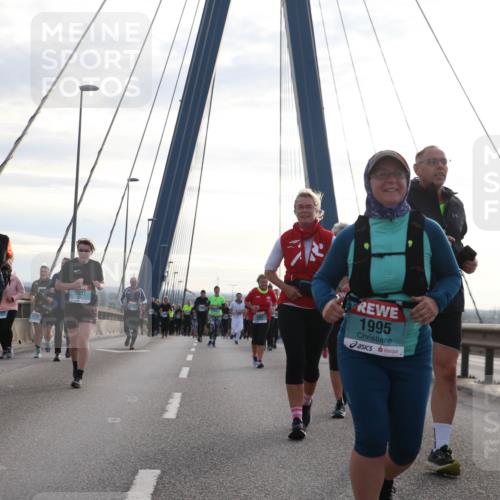 03.10.2024 - Köhlbrandbrückenlauf Jannik Wohlers http://msf.ph/oto/7271788 03.10.2024 09:31:26 Position 1 2469, 1995 meine-sportfotos.de