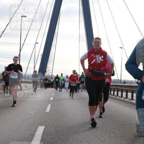 03.10.2024 - Köhlbrandbrückenlauf Jannik Wohlers http://msf.ph/oto/7271818 03.10.2024 09:31:26 Position 1 2032, 1995 meine-sportfotos.de