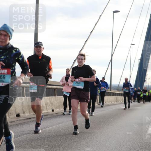 03.10.2024 - Köhlbrandbrückenlauf Jannik Wohlers http://msf.ph/oto/7271975 03.10.2024 09:31:27 Position 1 2469, 2031, 2930, 2032 meine-sportfotos.de