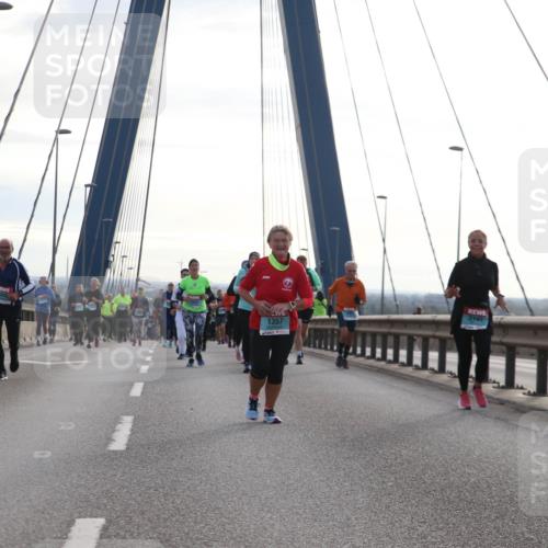03.10.2024 - Köhlbrandbrückenlauf Jannik Wohlers http://msf.ph/oto/7271995 03.10.2024 09:31:29 Position 1 2145, 1357 meine-sportfotos.de