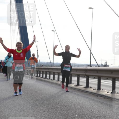 03.10.2024 - Köhlbrandbrückenlauf Jannik Wohlers http://msf.ph/oto/7272004 03.10.2024 09:31:30 Position 1 1357, 2145 meine-sportfotos.de