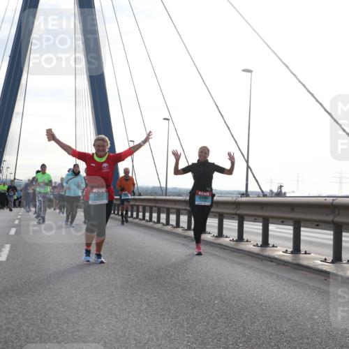 03.10.2024 - Köhlbrandbrückenlauf Jannik Wohlers http://msf.ph/oto/7272011 03.10.2024 09:31:30 Position 1 1357, 2145 meine-sportfotos.de