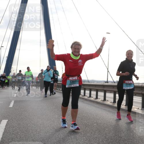 03.10.2024 - Köhlbrandbrückenlauf Jannik Wohlers http://msf.ph/oto/7272027 03.10.2024 09:31:32 Position 1 2800, 1357, 2145 meine-sportfotos.de