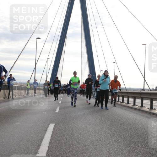 03.10.2024 - Köhlbrandbrückenlauf Jannik Wohlers http://msf.ph/oto/7272069 03.10.2024 09:31:33 Position 1 2800 meine-sportfotos.de