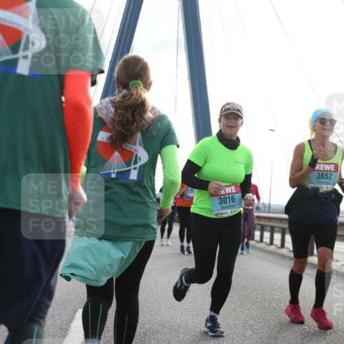 03.10.2024 - Köhlbrandbrückenlauf Jannik Wohlers http://msf.ph/oto/7275603 03.10.2024 09:32:09 Position 1 2624, 3016, 3652, 2102 meine-sportfotos.de