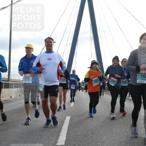 03.10.2024 - Köhlbrandbrückenlauf Jannik Wohlers http://msf.ph/oto/7284739 03.10.2024 09:32:40 Position 1 2331, 1445, 2254, 2774, 1621, 2762, 3545, 1622, 277, 2761 meine-sportfotos.de