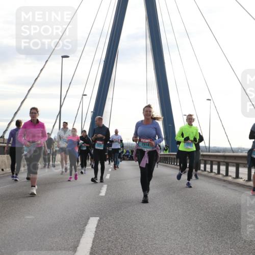 03.10.2024 - Köhlbrandbrückenlauf Jannik Wohlers http://msf.ph/oto/7285753 03.10.2024 09:33:01 Position 1 1323, 3385, 2914, 2274, 2937, 2783 meine-sportfotos.de