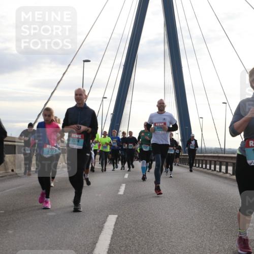03.10.2024 - Köhlbrandbrückenlauf Jannik Wohlers http://msf.ph/oto/7286157 03.10.2024 09:33:06 Position 1 14, 45, 2273, 2274, 226, 3080, 1939 meine-sportfotos.de
