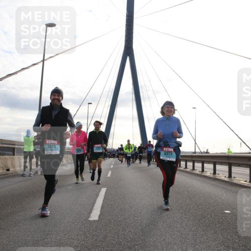 03.10.2024 - Köhlbrandbrückenlauf Jannik Wohlers http://msf.ph/oto/7287062 03.10.2024 09:33:19 Position 1 1584, 3376, 1564, 1315, 3377 meine-sportfotos.de