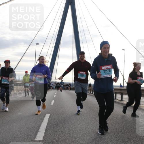 03.10.2024 - Köhlbrandbrückenlauf Jannik Wohlers http://msf.ph/oto/7288403 03.10.2024 09:33:34 Position 1 3568, 3276, 3649, 34, 2177, 3476, 2591 meine-sportfotos.de