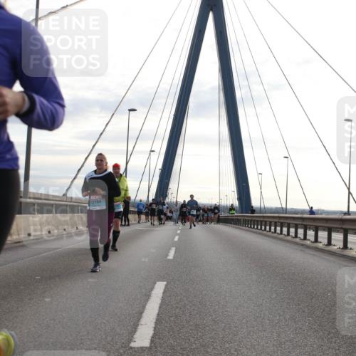 03.10.2024 - Köhlbrandbrückenlauf Jannik Wohlers http://msf.ph/oto/7288415 03.10.2024 09:33:35 Position 1 3649, 3104 meine-sportfotos.de