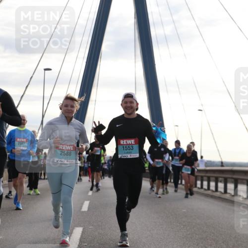 03.10.2024 - Köhlbrandbrückenlauf Jannik Wohlers http://msf.ph/oto/7289179 03.10.2024 09:33:51 Position 1 2959, 2692, 2587, 2588, 1553 meine-sportfotos.de