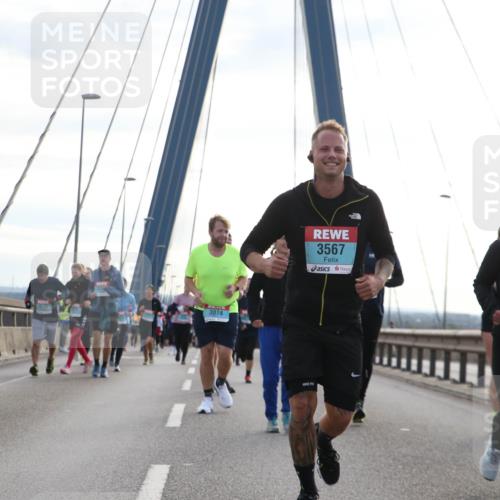 03.10.2024 - Köhlbrandbrückenlauf Jannik Wohlers http://msf.ph/oto/7289339 03.10.2024 09:33:56 Position 1 3022, 3074, 3567, 2852 meine-sportfotos.de