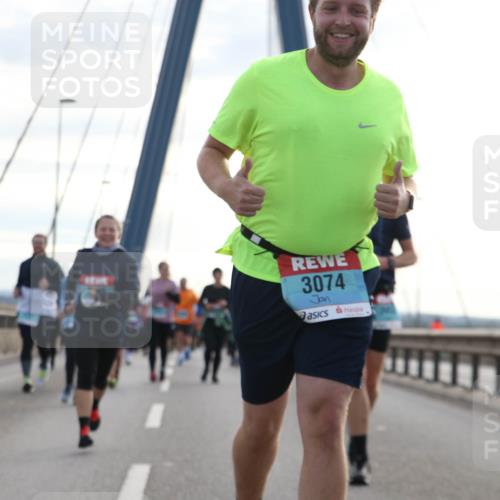 03.10.2024 - Köhlbrandbrückenlauf Jannik Wohlers http://msf.ph/oto/7289975 03.10.2024 09:34:00 Position 1 3074 meine-sportfotos.de