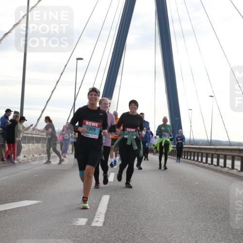 03.10.2024 - Köhlbrandbrückenlauf Jannik Wohlers http://msf.ph/oto/7290078 03.10.2024 09:34:05 Position 1 2909 meine-sportfotos.de