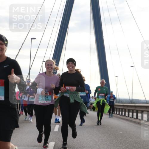 03.10.2024 - Köhlbrandbrückenlauf Jannik Wohlers http://msf.ph/oto/7290092 03.10.2024 09:34:06 Position 1 2909, 3157, 3065, 5, 3718 meine-sportfotos.de