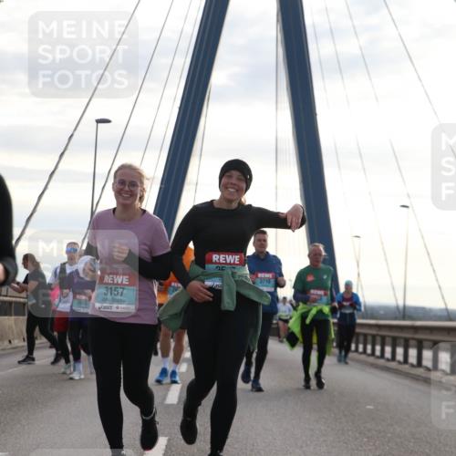 03.10.2024 - Köhlbrandbrückenlauf Jannik Wohlers http://msf.ph/oto/7290099 03.10.2024 09:34:06 Position 1 2909, 3065, 3157, 2577, 3718 meine-sportfotos.de