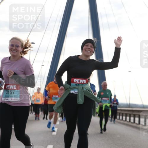 03.10.2024 - Köhlbrandbrückenlauf Jannik Wohlers http://msf.ph/oto/7290126 03.10.2024 09:34:07 Position 1 3157, 257, 2996 meine-sportfotos.de