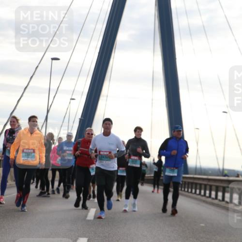 03.10.2024 - Köhlbrandbrückenlauf Jannik Wohlers http://msf.ph/oto/7292238 03.10.2024 09:34:10 Position 1 2430, 2657, 3232 meine-sportfotos.de