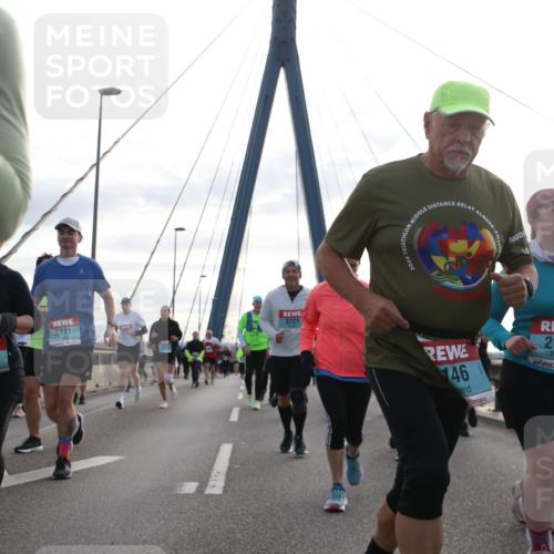 03.10.2024 - Köhlbrandbrückenlauf Jannik Wohlers http://msf.ph/oto/7297895 03.10.2024 09:34:44 Position 1 29, 2711, 3721, 2024, 146, 2168 meine-sportfotos.de
