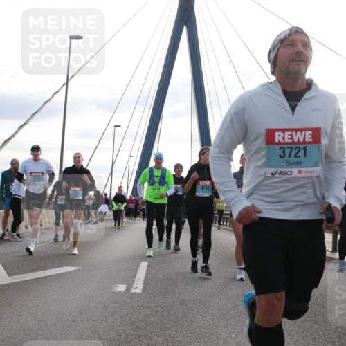 03.10.2024 - Köhlbrandbrückenlauf Jannik Wohlers http://msf.ph/oto/7298008 03.10.2024 09:34:46 Position 1 3726, 3725, 1257, 3730, 3721, 3303 meine-sportfotos.de