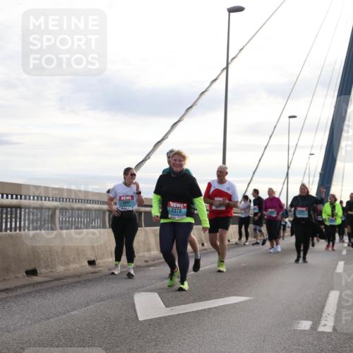 03.10.2024 - Köhlbrandbrückenlauf Jannik Wohlers http://msf.ph/oto/7298301 03.10.2024 09:34:53 Position 1 1941, 2378 meine-sportfotos.de