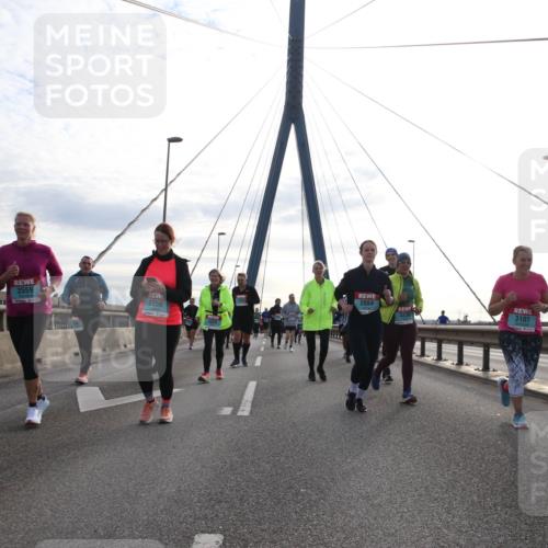 03.10.2024 - Köhlbrandbrückenlauf Jannik Wohlers http://msf.ph/oto/7298514 03.10.2024 09:34:59 Position 1 3559, 2884, 2256, 3230, 3101 meine-sportfotos.de