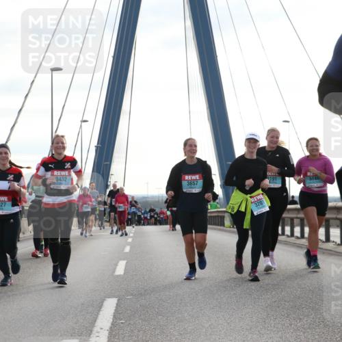 03.10.2024 - Köhlbrandbrückenlauf Jannik Wohlers http://msf.ph/oto/7300833 03.10.2024 09:35:15 Position 1 3485, 3427, 3432, 3657, 3201, 3191, 3145, 3328 meine-sportfotos.de