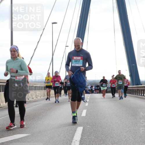 03.10.2024 - Köhlbrandbrückenlauf Jannik Wohlers http://msf.ph/oto/7300900 03.10.2024 09:35:18 Position 1 3412, 1 meine-sportfotos.de