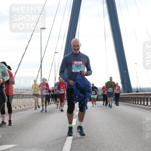 03.10.2024 - Köhlbrandbrückenlauf Jannik Wohlers http://msf.ph/oto/7300968 03.10.2024 09:35:19 Position 1 3412 meine-sportfotos.de