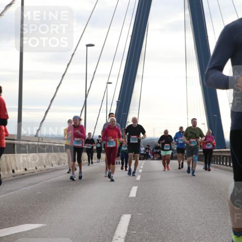 03.10.2024 - Köhlbrandbrückenlauf Jannik Wohlers http://msf.ph/oto/7300989 03.10.2024 09:35:20 Position 1 240, 3114, 3115, 3469, 2516, 3412 meine-sportfotos.de