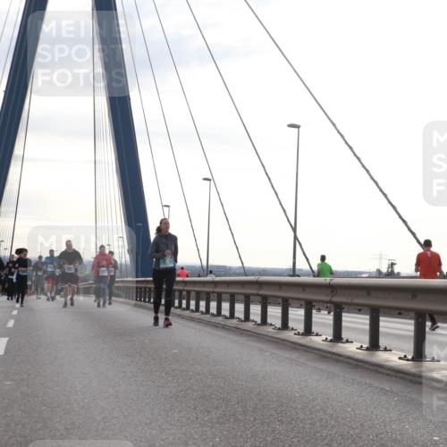 03.10.2024 - Köhlbrandbrückenlauf Jannik Wohlers http://msf.ph/oto/7301971 03.10.2024 09:35:38 Position 1  meine-sportfotos.de