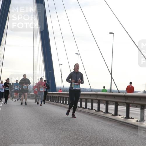03.10.2024 - Köhlbrandbrückenlauf Jannik Wohlers http://msf.ph/oto/7302036 03.10.2024 09:35:40 Position 1 3109 meine-sportfotos.de