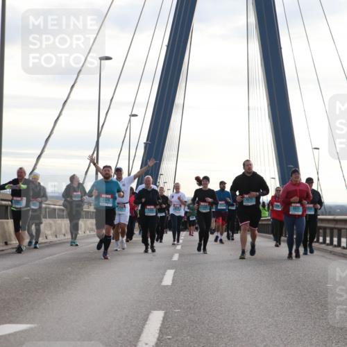 03.10.2024 - Köhlbrandbrückenlauf Jannik Wohlers http://msf.ph/oto/7302081 03.10.2024 09:35:43 Position 1 3073, 2370, 1332, 3151, 1359 meine-sportfotos.de