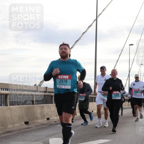03.10.2024 - Köhlbrandbrückenlauf Jannik Wohlers http://msf.ph/oto/7302114 03.10.2024 09:35:48 Position 1 2370, 3313, 1359, 3337, 3314 meine-sportfotos.de