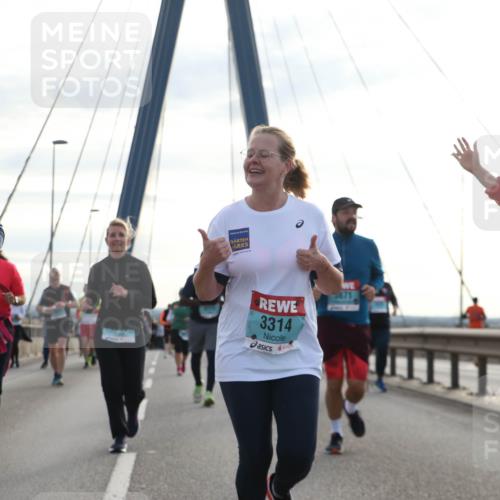 03.10.2024 - Köhlbrandbrückenlauf Jannik Wohlers http://msf.ph/oto/7302633 03.10.2024 09:35:52 Position 1 13, 3313, 338, 3314, 3671, 285 meine-sportfotos.de