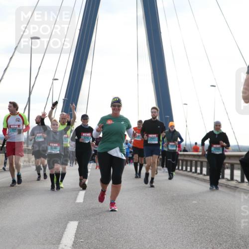03.10.2024 - Köhlbrandbrückenlauf Jannik Wohlers http://msf.ph/oto/7302750 03.10.2024 09:35:57 Position 1 2845, 3148, 3345, 2941, 44, 2994, 3346, 3426 meine-sportfotos.de