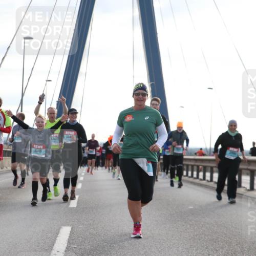 03.10.2024 - Köhlbrandbrückenlauf Jannik Wohlers http://msf.ph/oto/7302761 03.10.2024 09:35:58 Position 1 334, 3344, 3346 meine-sportfotos.de