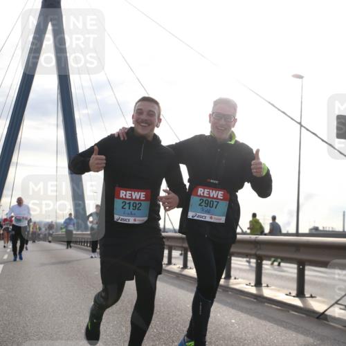 03.10.2024 - Köhlbrandbrückenlauf Jannik Wohlers http://msf.ph/oto/7303435 03.10.2024 09:36:23 Position 1 3766, 2192, 2907 meine-sportfotos.de