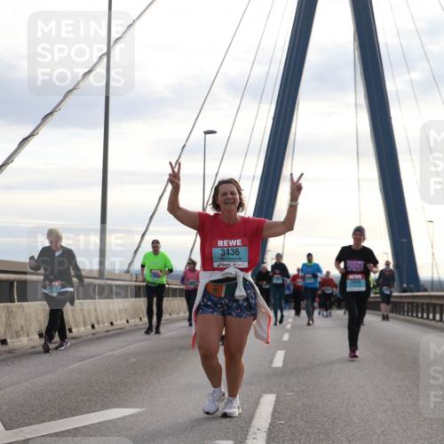 03.10.2024 - Köhlbrandbrückenlauf Jannik Wohlers http://msf.ph/oto/7304394 03.10.2024 09:36:33 Position 1 3436 meine-sportfotos.de