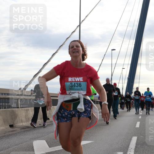 03.10.2024 - Köhlbrandbrückenlauf Jannik Wohlers http://msf.ph/oto/7304406 03.10.2024 09:36:35 Position 1 2871, 3436, 2929 meine-sportfotos.de