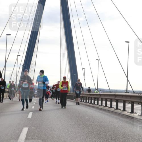 03.10.2024 - Köhlbrandbrückenlauf Jannik Wohlers http://msf.ph/oto/7304443 03.10.2024 09:36:38 Position 1 2997 meine-sportfotos.de