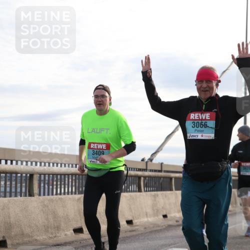 03.10.2024 - Köhlbrandbrückenlauf Jannik Wohlers http://msf.ph/oto/7304474 03.10.2024 09:36:40 Position 1 3409, 3066, 3620 meine-sportfotos.de