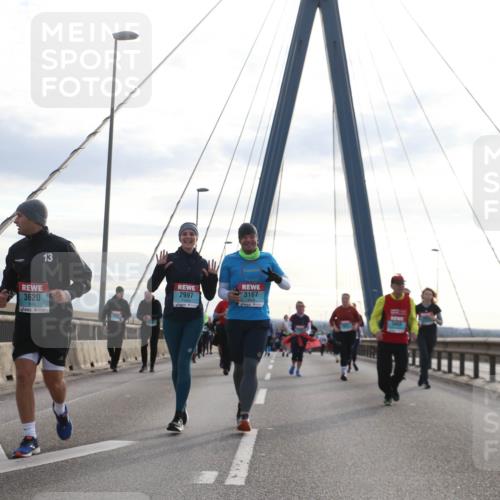03.10.2024 - Köhlbrandbrückenlauf Jannik Wohlers http://msf.ph/oto/7304493 03.10.2024 09:36:41 Position 1 13, 3620, 2997, 3167, 3458 meine-sportfotos.de