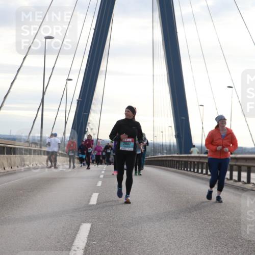 03.10.2024 - Köhlbrandbrückenlauf Jannik Wohlers http://msf.ph/oto/7305199 03.10.2024 09:37:03 Position 1 2887 meine-sportfotos.de