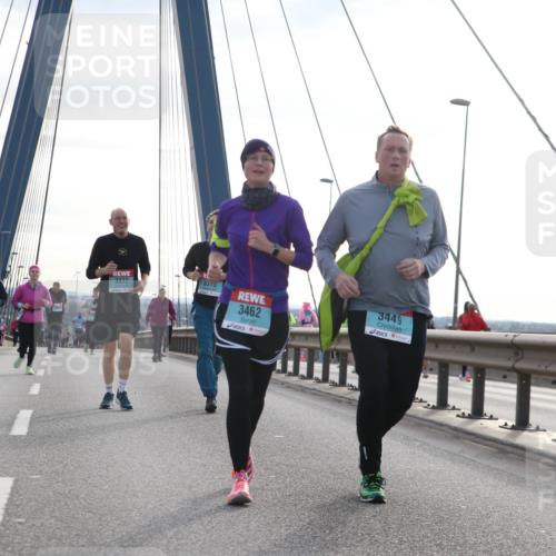 03.10.2024 - Köhlbrandbrückenlauf Jannik Wohlers http://msf.ph/oto/7305516 03.10.2024 09:37:12 Position 1 3372, 3373, 3462, 3449 meine-sportfotos.de